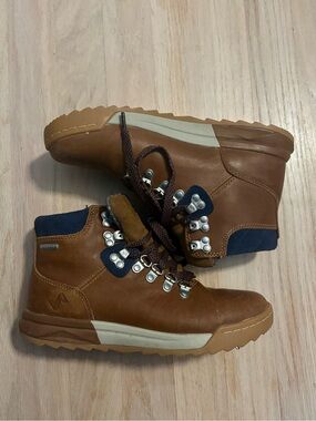 Women’s Forsake Leather Boots with Navy Accents
